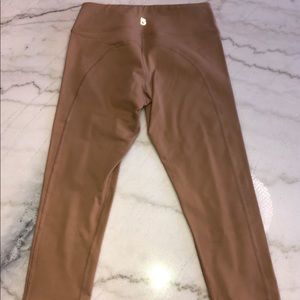 BUFF BUNNY LEGGINGS NUDE SMALL